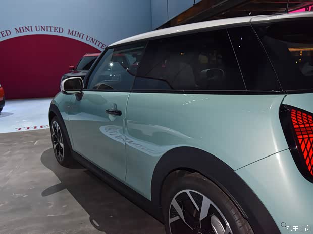 MINI MINI 2024款 COOPER S