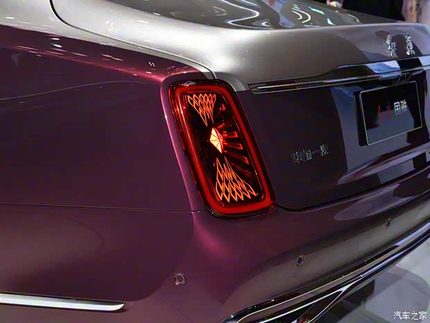 一汽红旗 红旗国雅 2024款 4.0T 一汽红旗 红旗国雅 2024款 4.0T