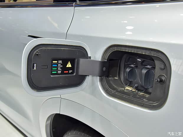 AITO 问界 问界M7 2024款 1.5T 智驾四驱Max版 5座