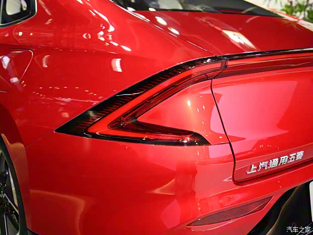 上汽通用五菱 五菱星光 2024款 共创版 510 进阶型