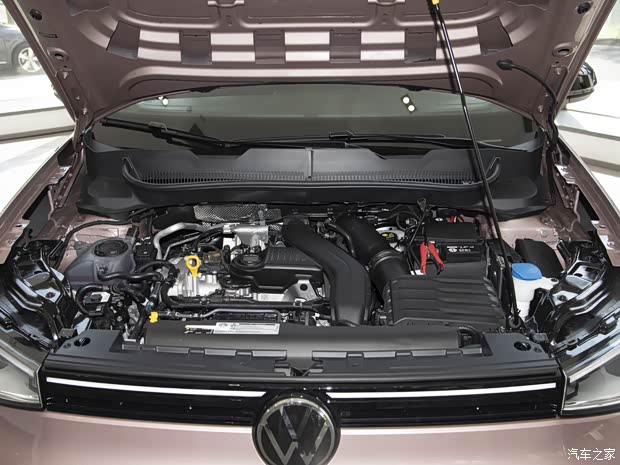 上汽大众 途岳 2025款 新锐 300TSI 锐享版 上汽大众 途岳 2025款 新锐 300TSI 锐享版